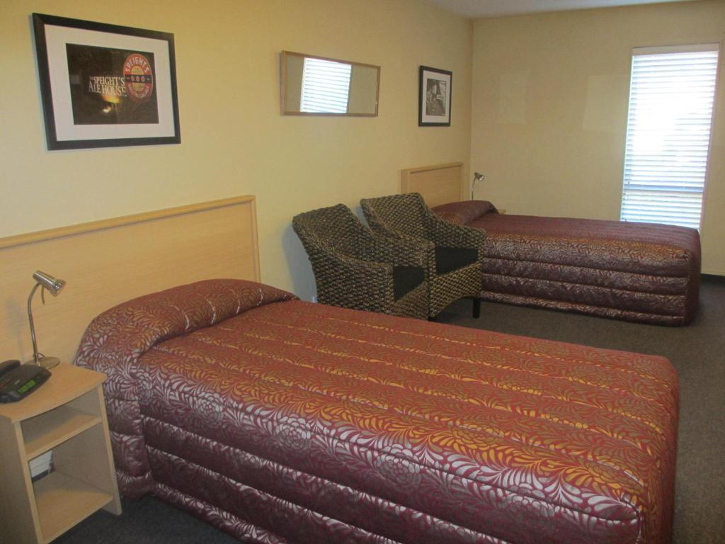 Alhambra Oaks Motor Lodge Dunedin Zimmer foto