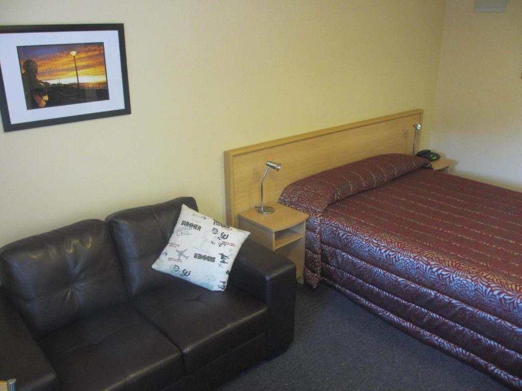 Alhambra Oaks Motor Lodge Dunedin Zimmer foto