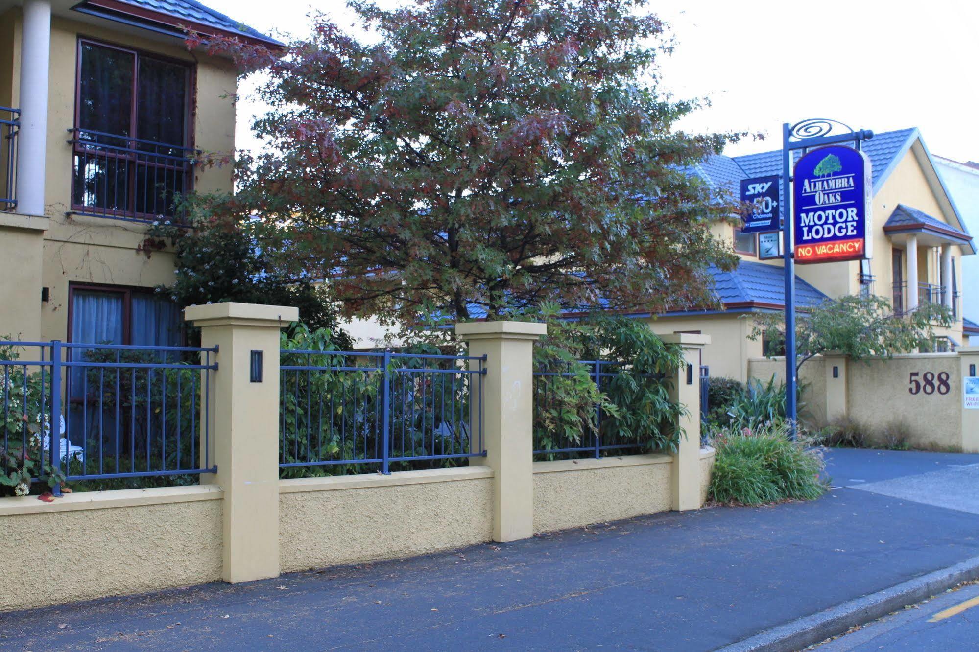 Alhambra Oaks Motor Lodge Dunedin Exterior foto